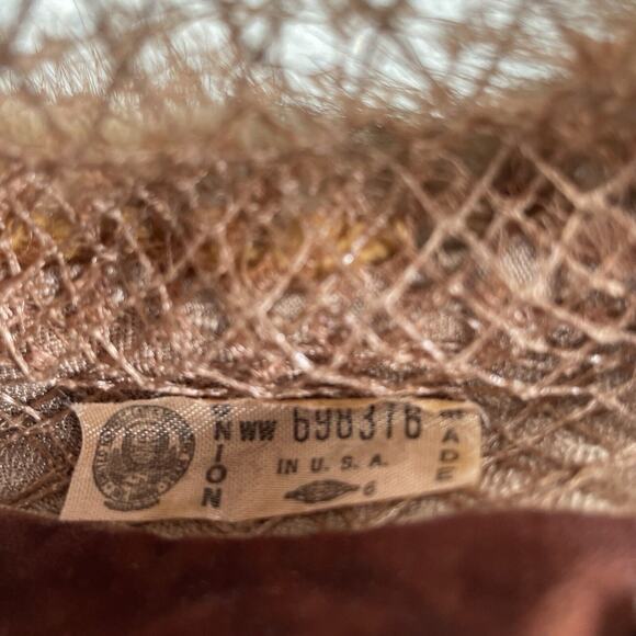 Vintage 1950's Union Made Women's Open Crown Brown Fur Net Halo Hat Pom Pom - Picture 5 of 6